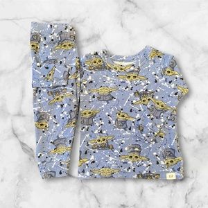 GAP Disney Star Wars Grogu Print Slim Fit Pajama Set, Size 6-12 Months